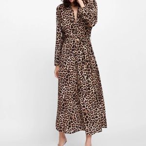 leopard print shirt dress size XS New w/out tags. Never worn